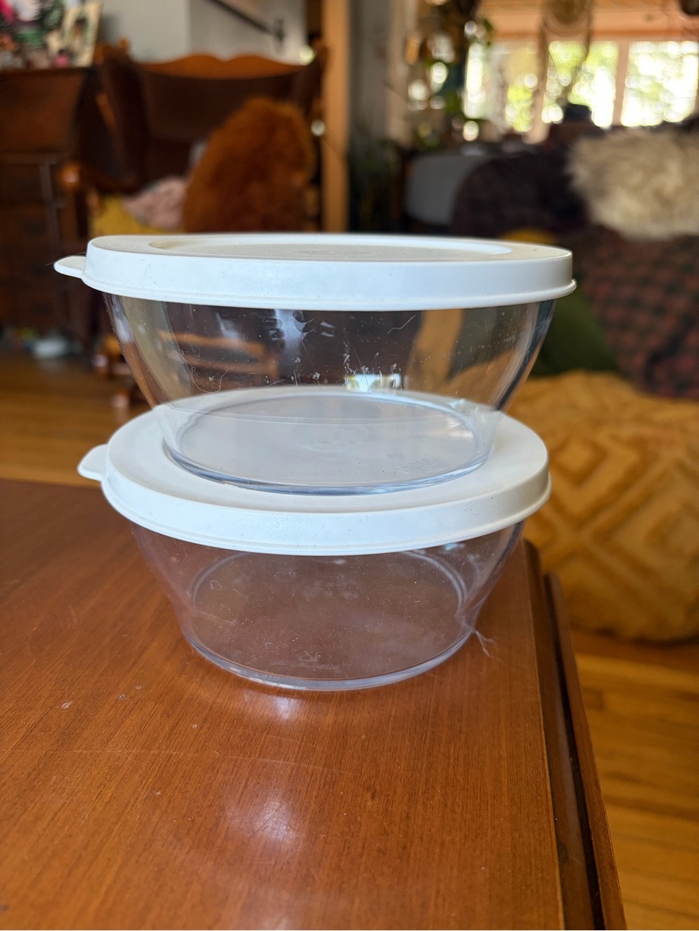 Tupperware Clear Bowls with White Lids - Set of 2 - Crystal clear